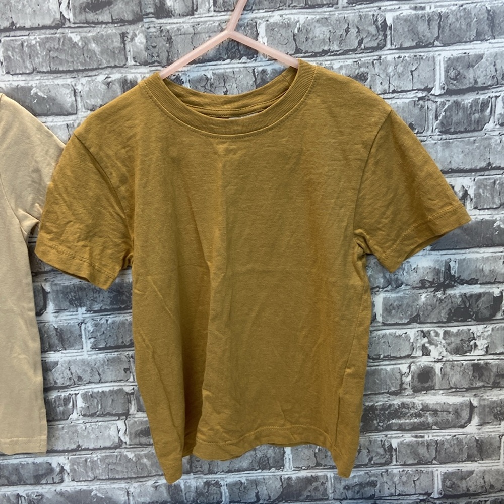 Zara T-shirts - Picture 5 of 12
